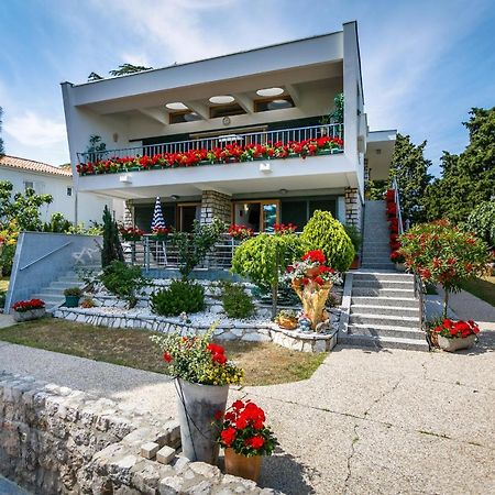 Studios Nada Крк Экстерьер фото