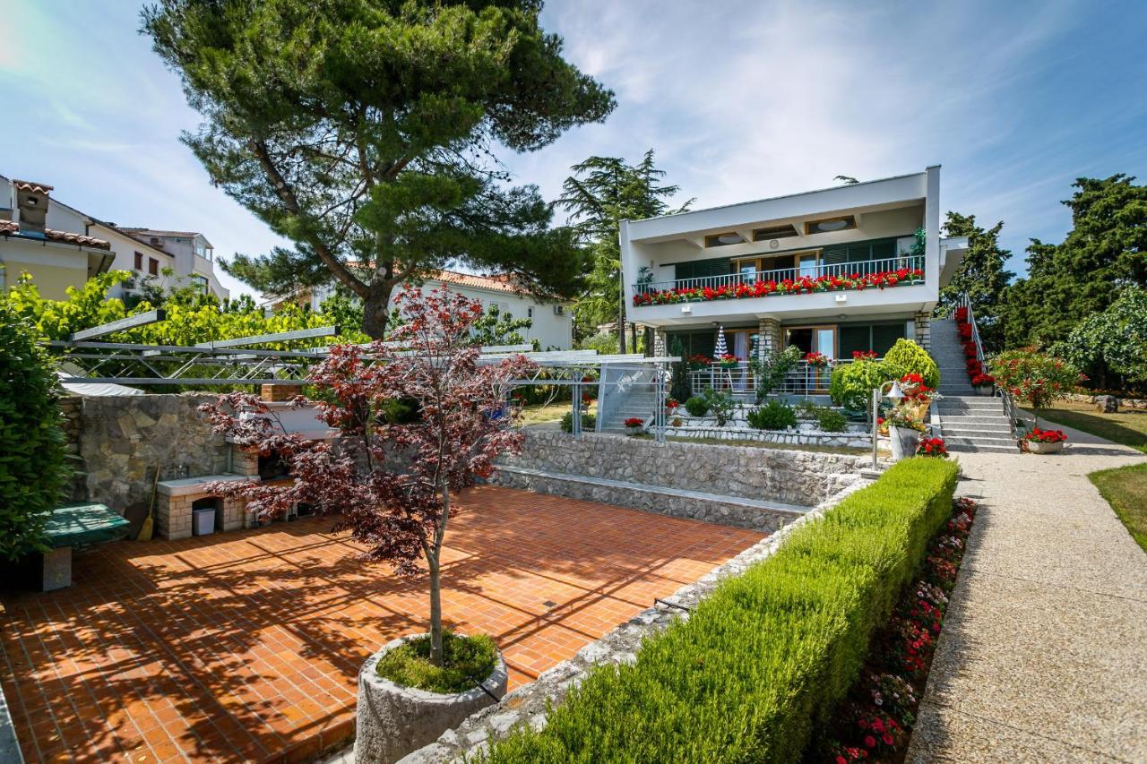 Studios Nada Крк Экстерьер фото