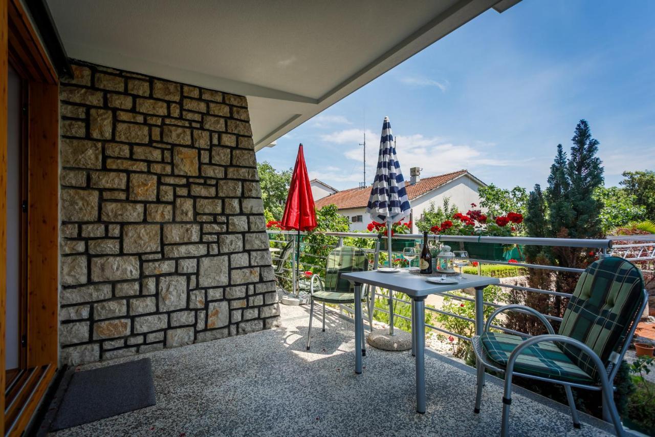 Studios Nada Крк Экстерьер фото