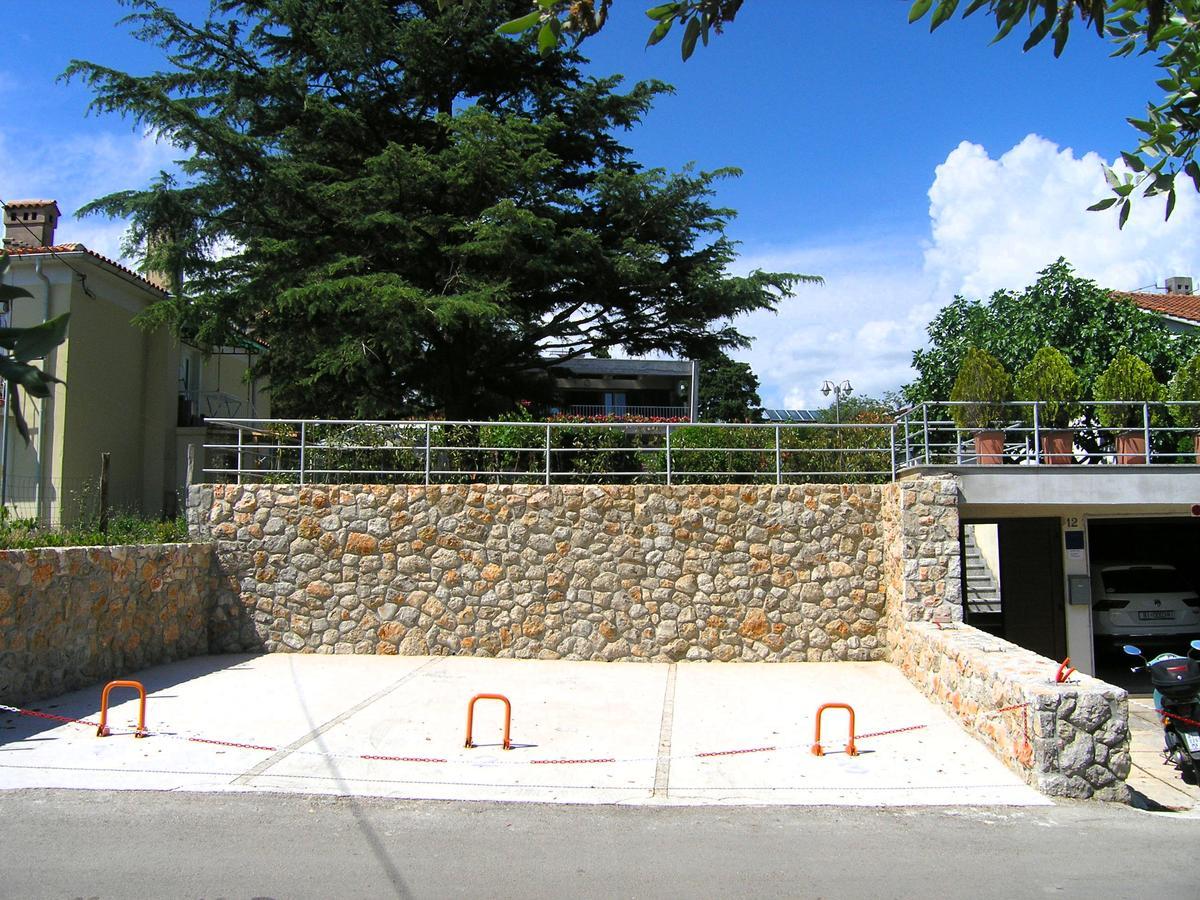 Studios Nada Крк Экстерьер фото
